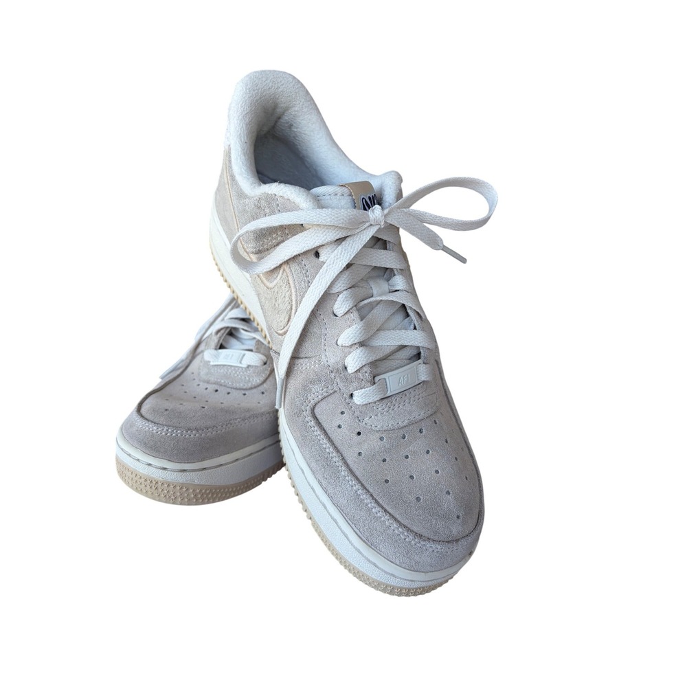 Nike Air Force‎ 1 Low 07 SE Photon Dust Suede Sherpa DQ7583-001 Womens 8